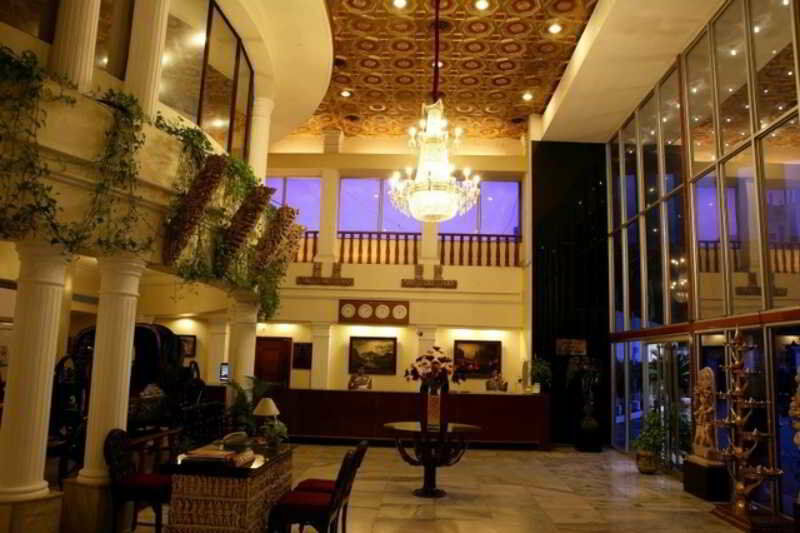 Ambassador Pallava Chennai Exterior foto